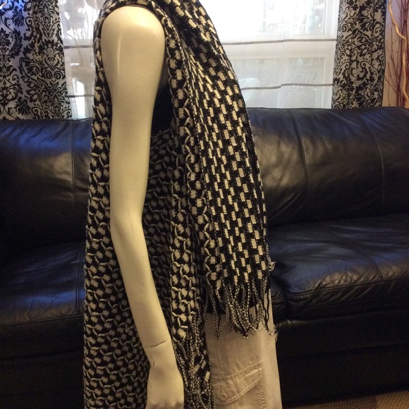 Made in Italy long knitted open front wrap vest - Picture 2 of 8